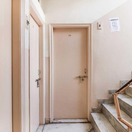 Hotel O Chandu Inn New Delhi Bagian luar foto