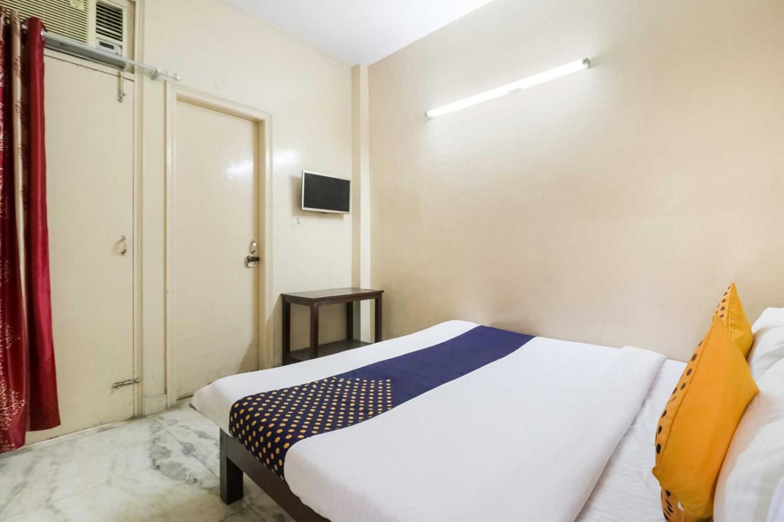 Hotel O Chandu Inn New Delhi Bagian luar foto